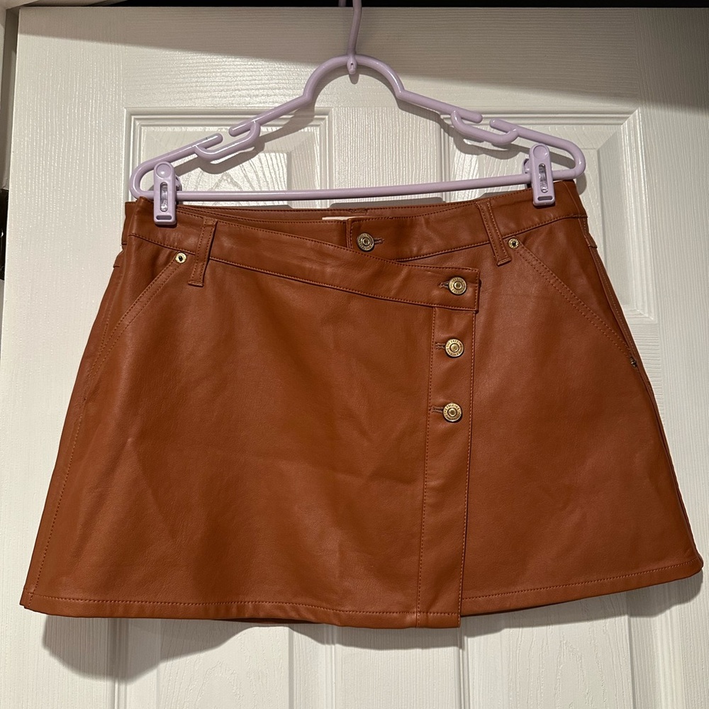 New We The Free Wynne Vegan Leather Skirt Carmel Cafe Brown Button Front Size 31